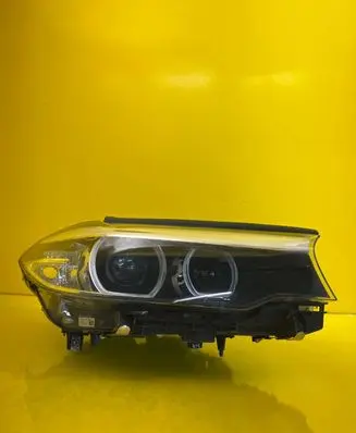 BMW 5 G30 G31 Headlight/headlamp 8499112-03