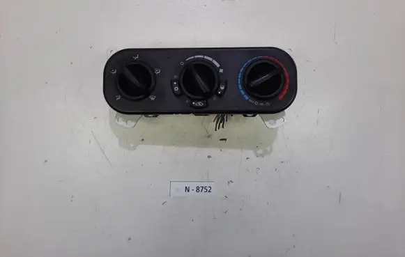 Dodge Caliber Climate control unit P55111874AC