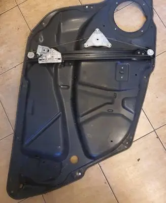 Mercedes-Benz ML W164 Rear window lifting mechanism without motor A1648201102 A0038208426