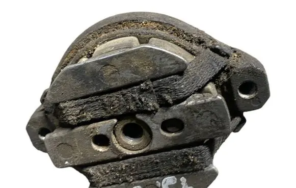 Audi A4 S4 B5 8D Gearbox mount