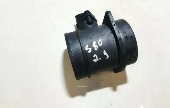 Volvo V70 Mass air flow meter 8670112 0280218108
