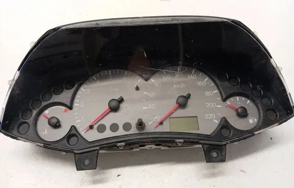 Ford Focus Speedometer (instrument cluster) 98AP10841BC 44ZU115