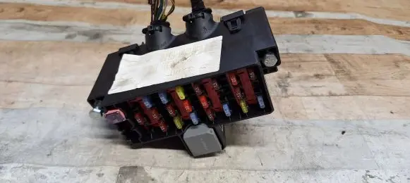 Ford Fiesta Fuse module BA6T14A005HGB BA6T14A005