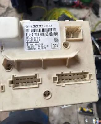 Mercedes-Benz E C207 W207 Other control units/modules A2079006500