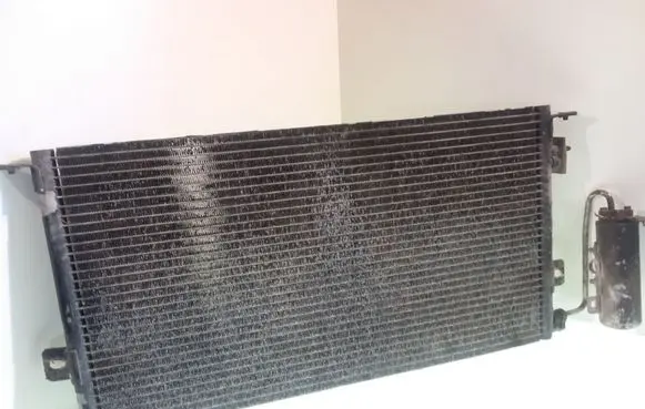 Chrysler Voyager A/C cooling radiator (condenser) 04798017