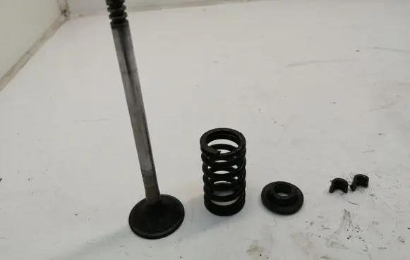Ford Transit Valve 