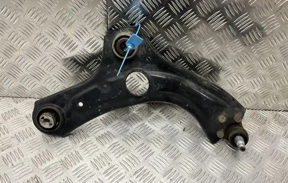 Renault Clio V Rear wheel hub 