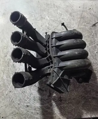 Audi A4 S4 B5 8D Intake manifold 06B133210AF