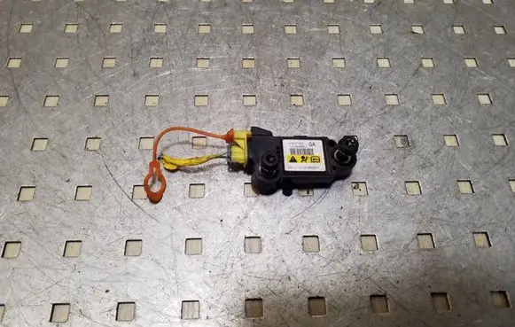 Chevrolet Captiva Airbag deployment crash/impact sensor 96631484
