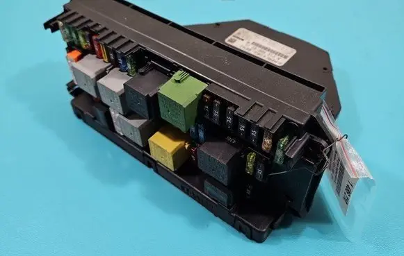 Fuse box set