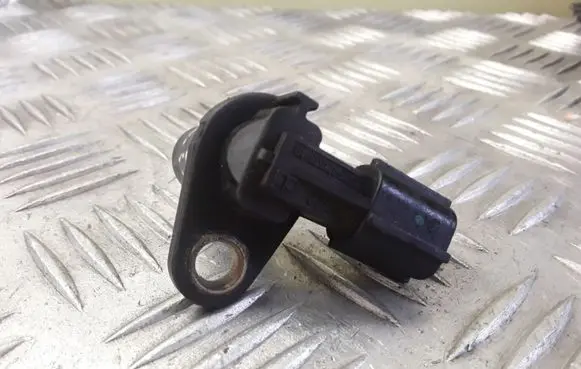 Ford Mondeo Mk III Camshaft position sensor 1S7F12K073AD