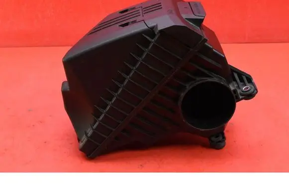 KIA Sportage Air filter box 28110N9400