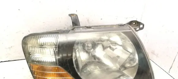 Mitsubishi Pajero Headlight/headlamp 10087420 E13125