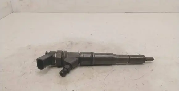 Fuel injector