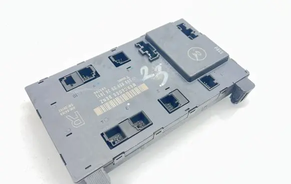 Mercedes-Benz CLK A209 C209 Door control unit/module 2098202026