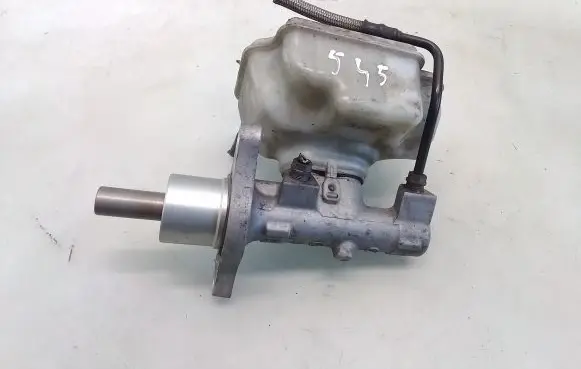 Volkswagen Touran I Master brake cylinder