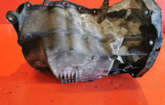 Renault Scenic III - Grand scenic III Oil sump 8200318813