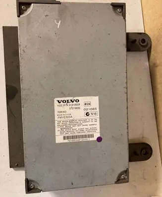 Volvo XC70 Sound amplifier 31210029 31210032