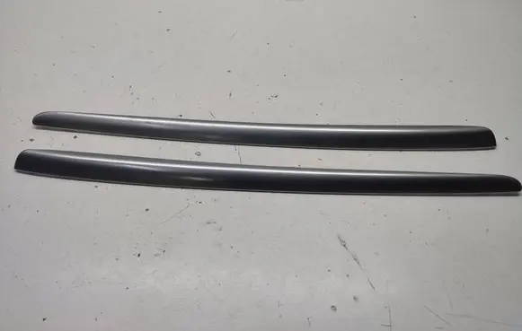 Mercedes-Benz ML W164 Front door trim bar A1647200522 A1647200622