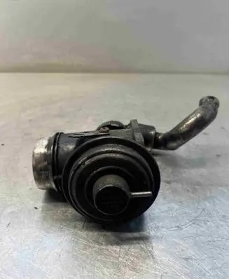 BMW 7 E65 E66 EGR valve 72826402