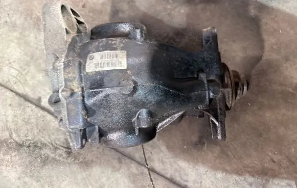 BMW X3 F25 Rear differential 7592013 Eam201 2.81