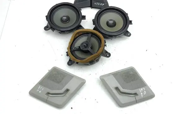 Volvo XC90 Audio system kit 9459552 8633664