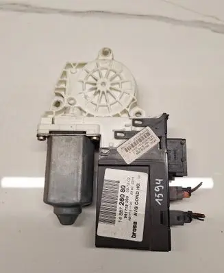 Peugeot 807 Front door window regulator motor 1488726080 991712203