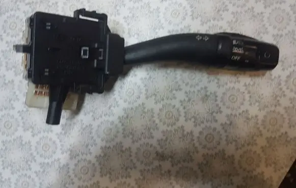 Hyundai Santa Fe Indicator stalk 202005763