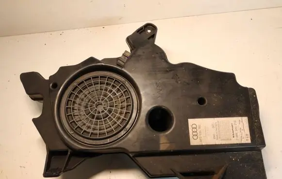 Audi A3 S3 8P Subwoofer speaker 8P3035382
