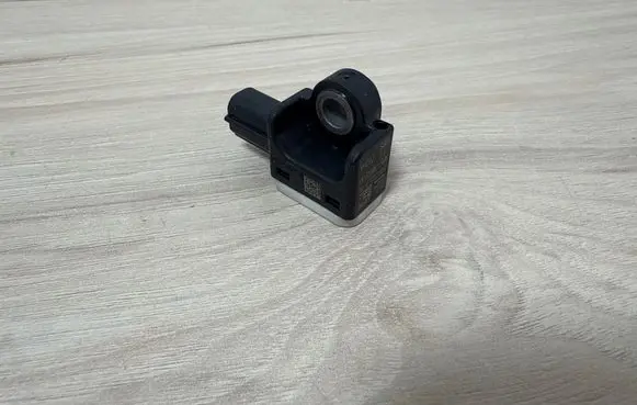 Ford Kuga I Airbag deployment crash/impact sensor AM5T14B342AA