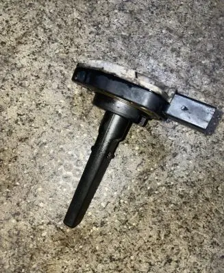 BMW 5 E39 Oil level sensor 7508003 6PR00786802