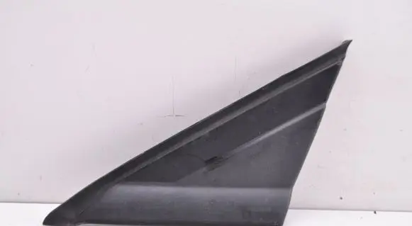 Ford Mondeo MK IV Fender end trim 7S71A16004A