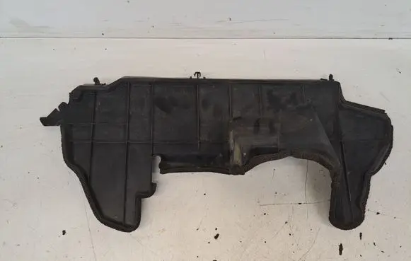 Toyota Prius (NHW20) Radiator trim 5328647010