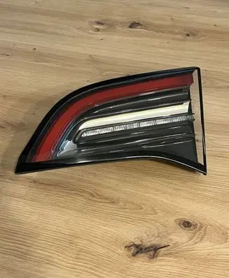 Tesla Model Y Tailgate rear/tail lights 150208900C