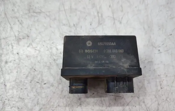 Glow plug pre-heat relay