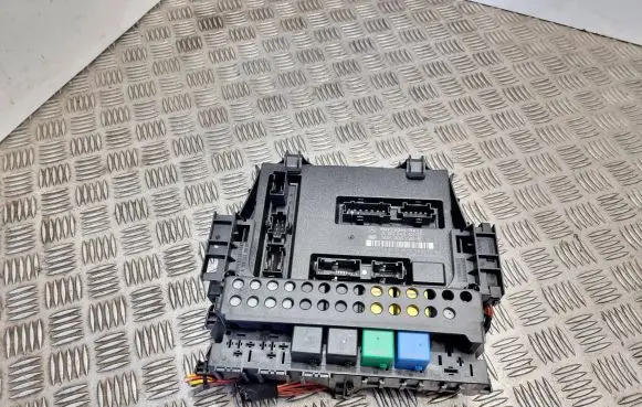 Mercedes-Benz B W245 Comfort/convenience module A1695454332 5DK00872816