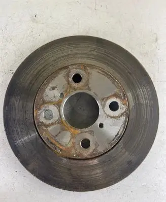 Toyota Yaris Front brake disc