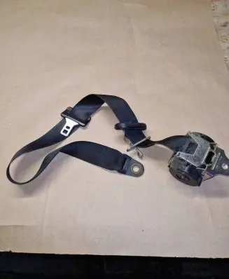 Ford Focus C-MAX Rear seatbelt 3558D731388