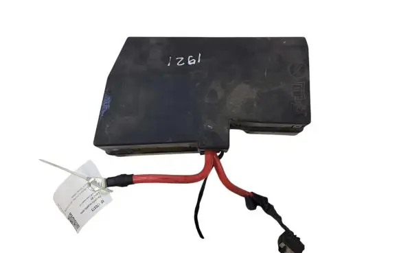 Volvo V40 Cross country Fuse box cover