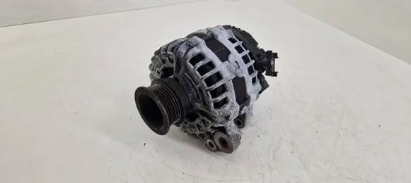 Volvo XC90 Generator/alternator 30659580
