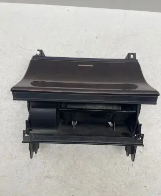 Ashtray (front)