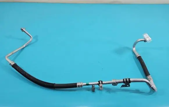 Renault Captur Air conditioning (A/C) pipe/hose 924540424R IMPRK1480467