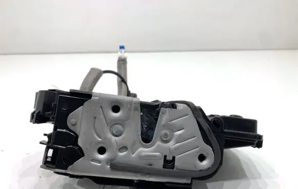 Audi Q4 Sportback e-tron Rear door lock 5TA839016T