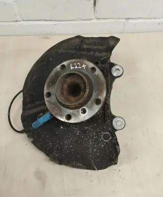 BMW 5 E60 E61 Front wheel hub spindle knuckle