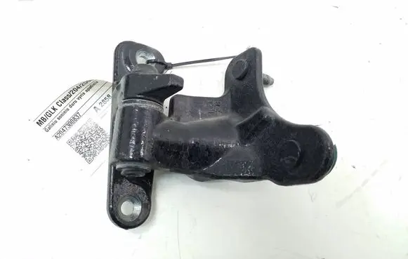 Mercedes-Benz GLK (X204) Rear door lower hinge A2047300837