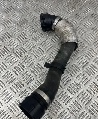 BMW 1 E81 E87 Engine coolant pipe/hose 7533978