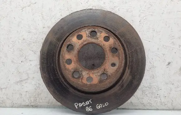 Volkswagen PASSAT B6 Rear brake disc