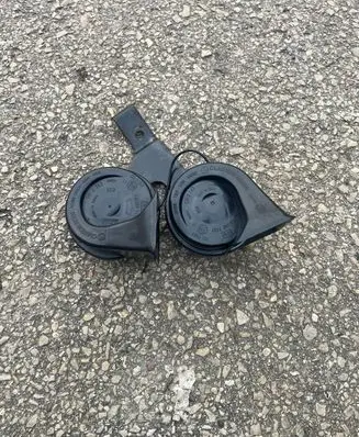 Peugeot 3008 I Horn signal