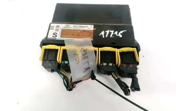 Ford Mondeo Mk III Comfort/convenience module 3S7T15K600SC 3S7T-15K600-SC