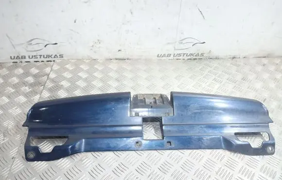 Peugeot 406 Front bumper upper radiator grill 9616258477 1851485101